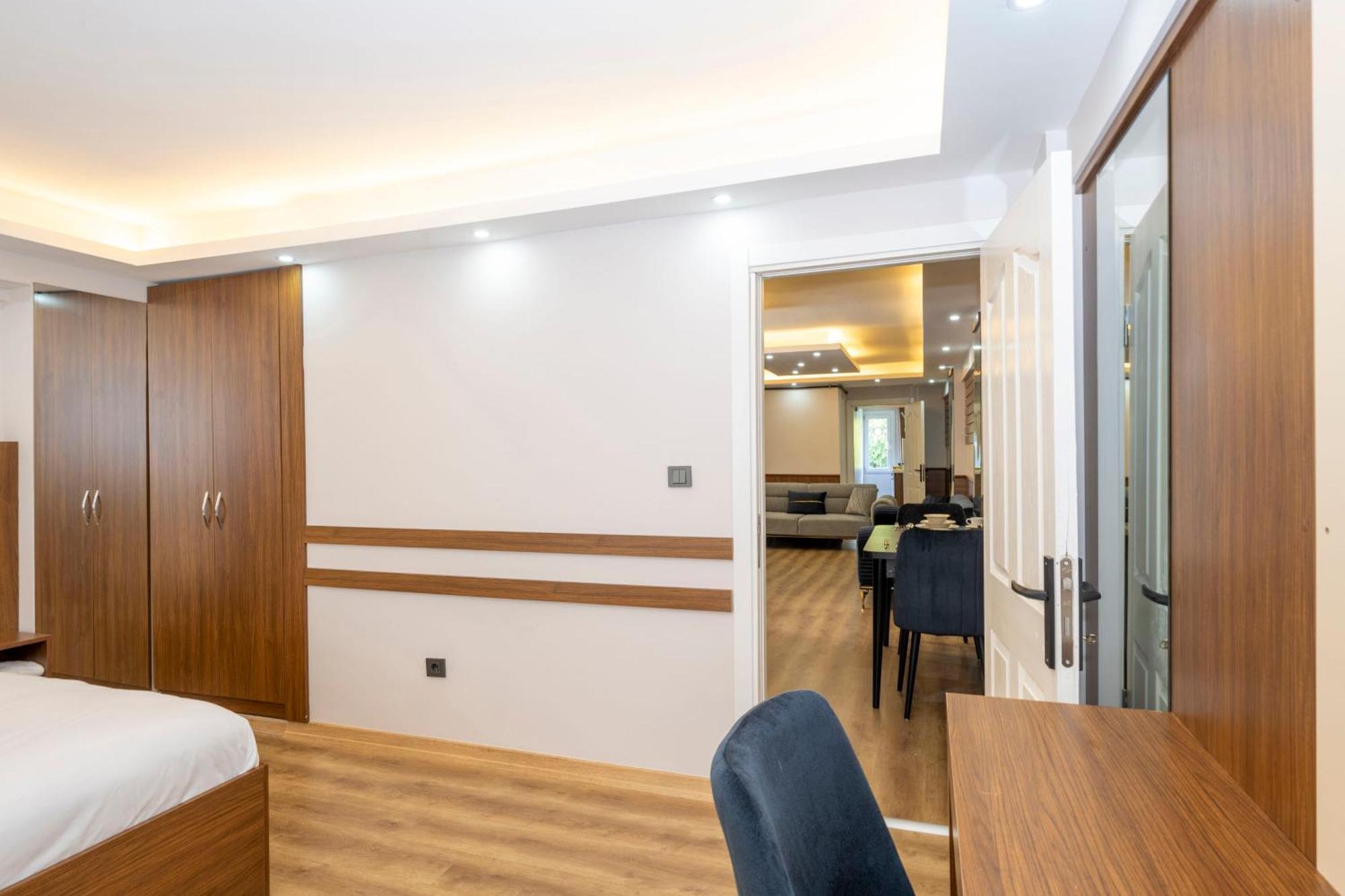 Hatem's House In Taksim *