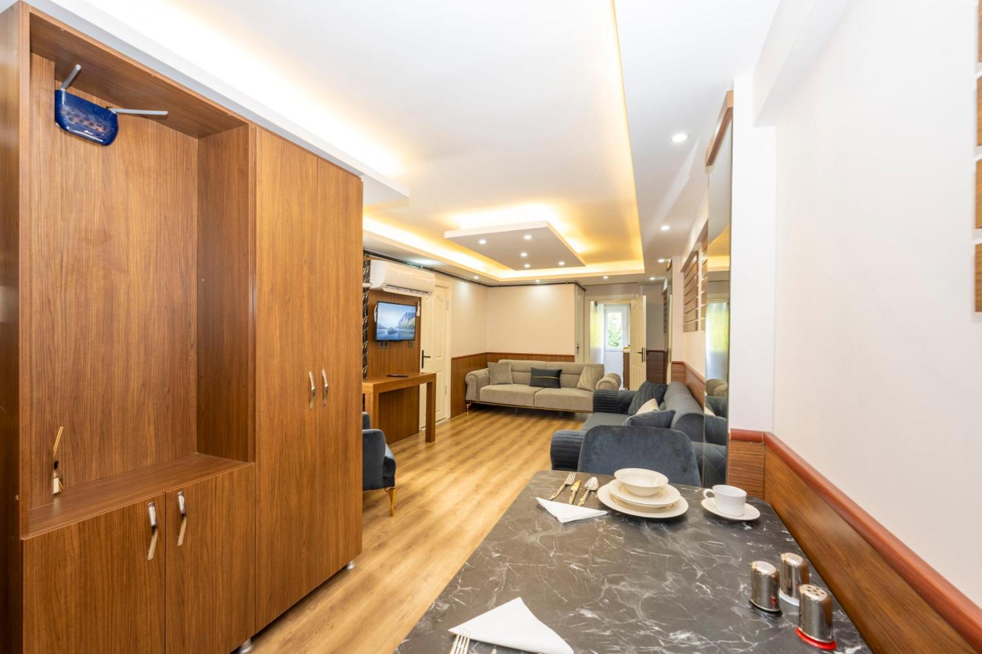 Hatem's House In Taksim * Istanbul